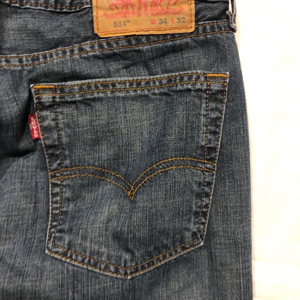 Men's Levi 514 straight leg Jeans 34x32